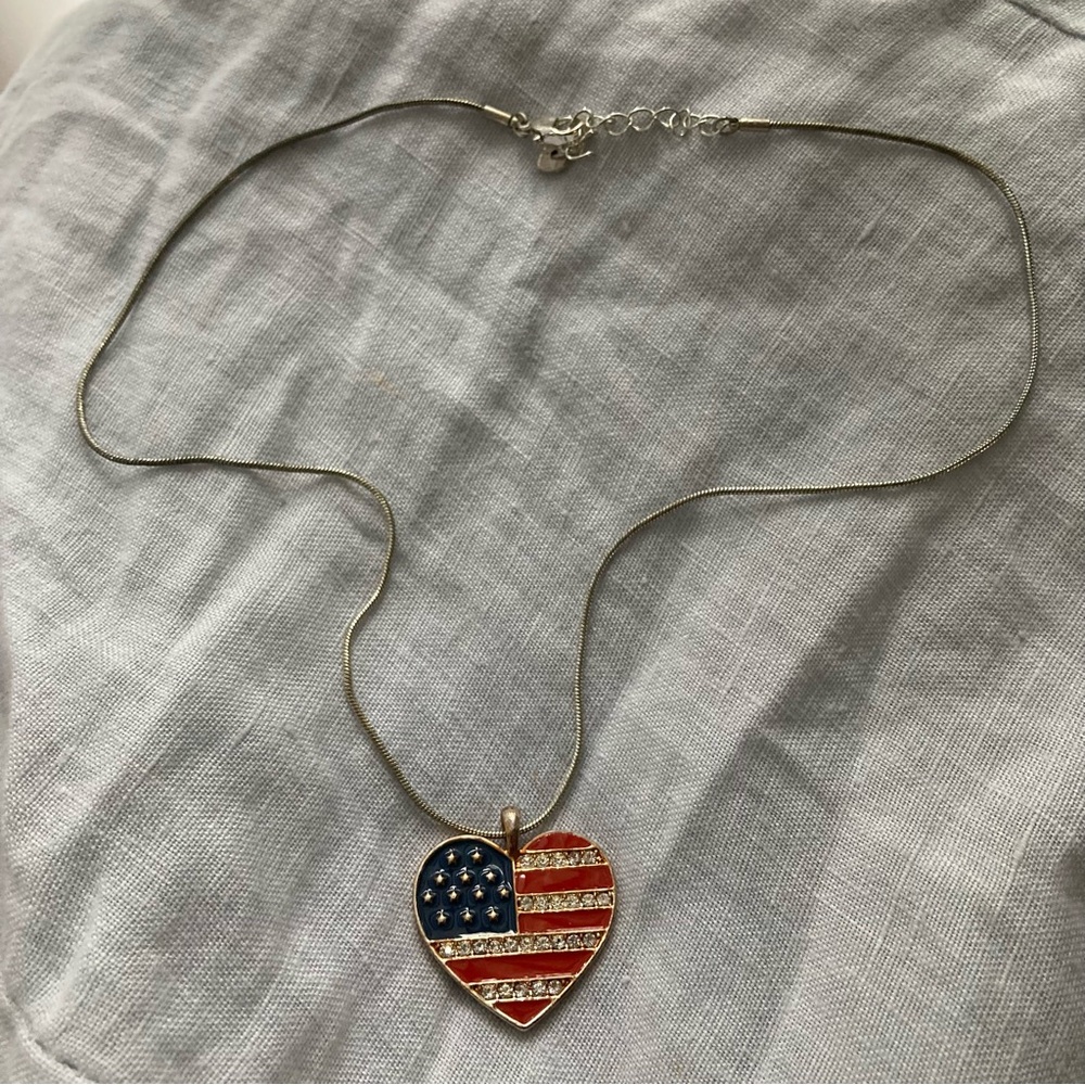 Iam- Heart-Shaped American Flag Pendant Necklace